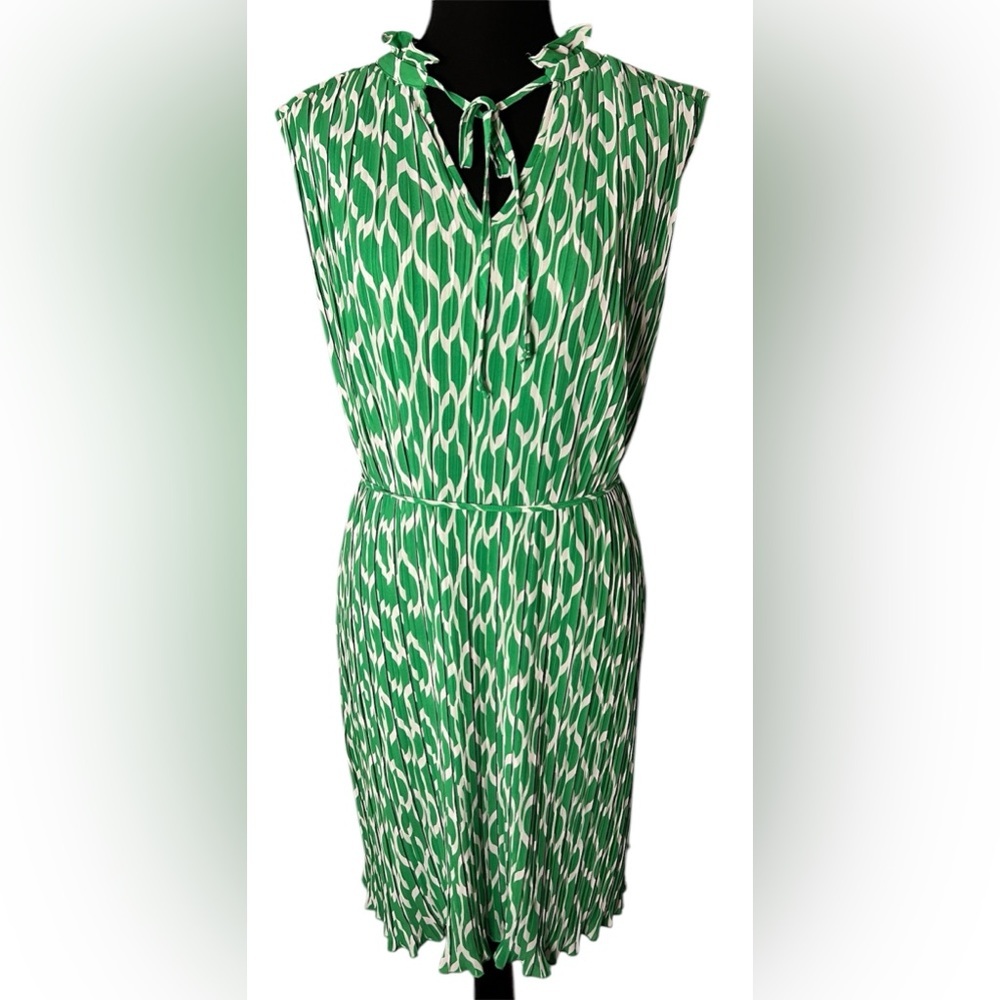 Emma & Michele Flowy Sleeveless Green/White Lined Polyester Midi Dress Sz L
